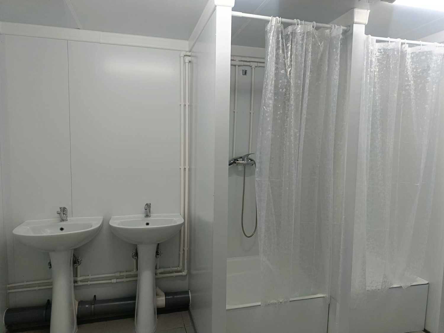 Общежитие на базе 90 модулей "Звезда" в городе  Великий Новгород